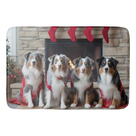 Australian Shepherd bij de open haard Kerstmis Badmat (Voorkant)