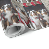 Australian Shepherd bij de open haard Kerstmis Cadeaupapier (Rol Hoek)