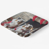 Australian Shepherd bij de open haard Kerstmis Papieren Bordje (Gebogen)