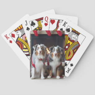 Australian Shepherd bij de open haard Kerstmis Pokerkaarten