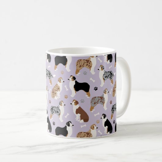 Australian Shepherd Botten and Paws Coffee Mok (Voorkant rechts)