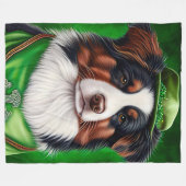 Australian Shepherd dog in St. Patrick's Day Dress Fleece Deken (Voorkant (Horizontaal))