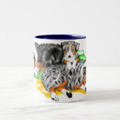 Australian Shepherd Family Nap Mok (Center)