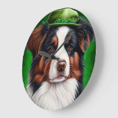Australian Shepherd-hond in St. Patrick's Day-jurk Grote Klok (Hoek)