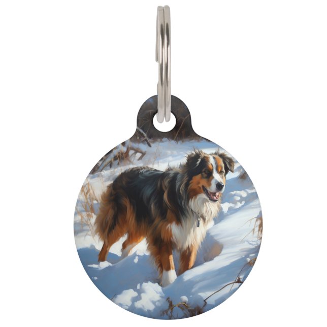 Australian Shepherd Laat Het Sneeuw Kerstmis Huisdierpenning (Voorkant)