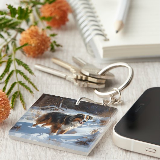 Australian Shepherd Laat Het Sneeuw Kerstmis Sleutelhanger (Voorkant Rechts)