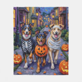 Australian Shepherd Trick-or-Treating met Hallowee Fleece Deken (Voorkant)