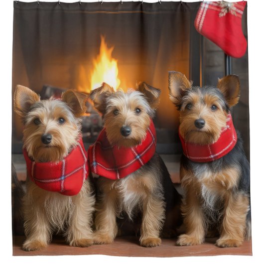 Australian Terrier bij de open haard Kerstmis Douchegordijn (Voorkant)