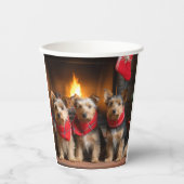 Australian Terrier bij de open haard Kerstmis Papieren Bekers (Voorkant)