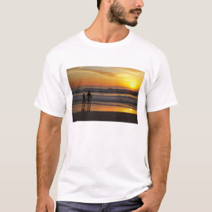 Australië, Queensland, Gold Coast, Surfers bij T-shirt