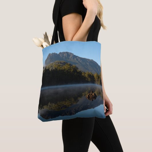Australië Tasmania Mountain Reflections Lake Foto Tote Bag (Dichtbij)