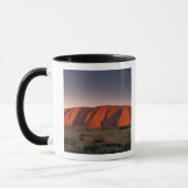 Australië, Uluru Nationaal Park. Uluru of Mok (Links)