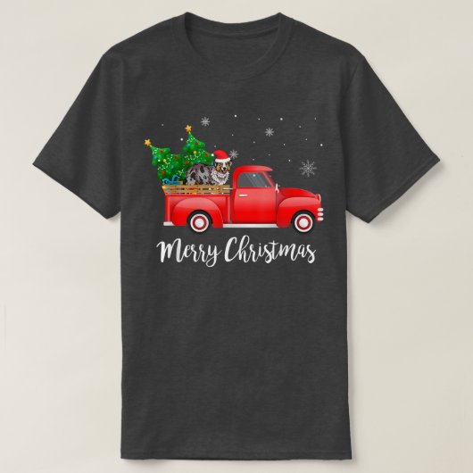 Australiër Shepherd Dog Riding Red Truck Kerstmis T-shirt (Design voorkant)