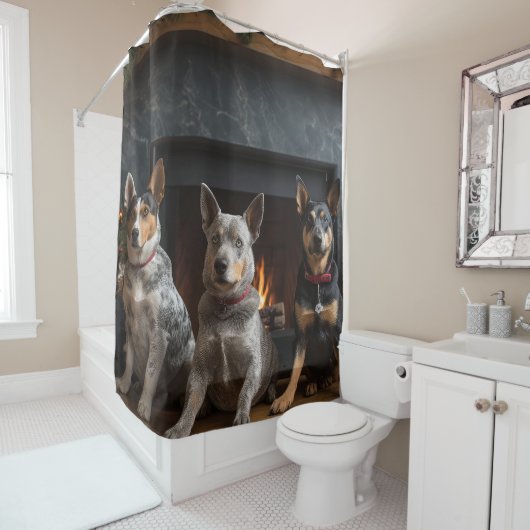 Australisch vee bij de open haard Kerstmis Douchegordijn (In situ)