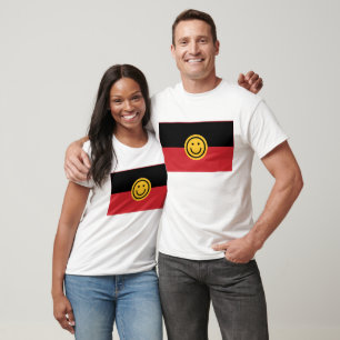 Australische Aboriginal vlag met glimlach T-shirt