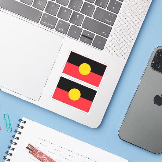Australische Aboriginal vlag Sticker (Laptop met iPhone)