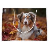 Australische herder in herfst laat Herfst inspirer Groot Cadeauzakje (Voorkant)