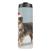 Australische Herder in Sneeuw Kerstmis Thermosbeker (Voorkant)