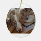 Australische herder rode merle slapend keramisch ornament (Links)