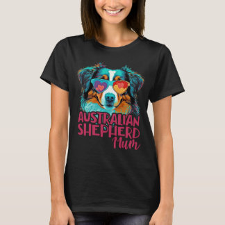 Australische herdershond met Heartglasses Dogmom T-shirt