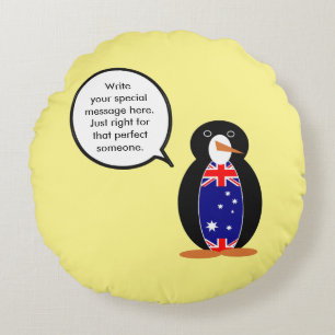 Australische pratende mevrouw pinguïn gepersonalis rond kussen