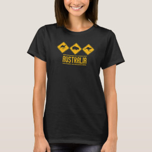 Australische rugzak met gevechtstrook naar Retro K T-shirt