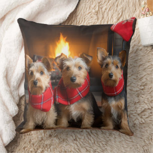 Australische Terrier bij de Haard Kerstmis Kussen