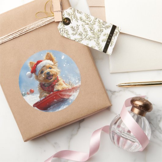 Australische Terriër in Sledge Laat het Sneeuw Ker Ronde Sticker (Geschenken)