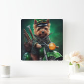 Australische Terrier motor St. Patrick's Day Vierkante Klok (Huis)