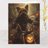 Australische Terrier Rijden Motorfiets Halloween Kaart (Gele Bloem)