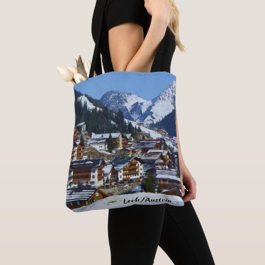 Austria Lech am Arlberg Souvenir Tote Bag (Dichtbij)