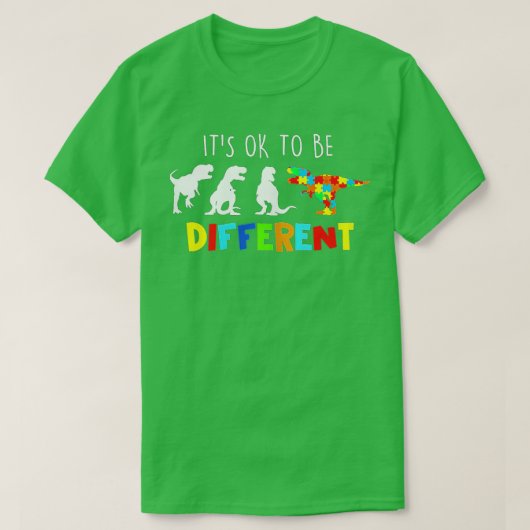 Autism Awareness Dinosaur Kind boezemt het op zijn T-shirt (Design voorkant)