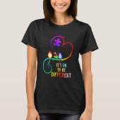 Autism Awareness It's OK To Be Different Love Puzz T-shirt (Voorkant)