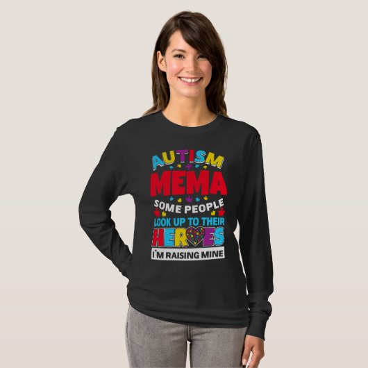 Autism Mema Mensen kijken op hun helden in toeneme T-shirt (Voorkant volledig)