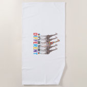 Autisme Awareness Cute Giraffe Animal Het is oké o Strandlaken (Voorkant)