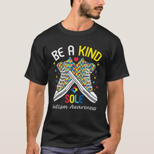 Autisme Bewustzijn Een Kind Sole Puzzel Schoen T-shirt (Voorkant)