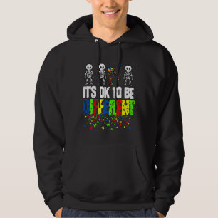 Autisme-bewustzijnskelet Het is oké om anders te z Hoodie