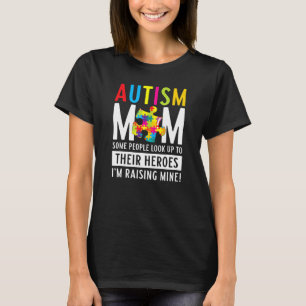 Autisme mam Mensen kijken hun helden op en nemen m T-shirt