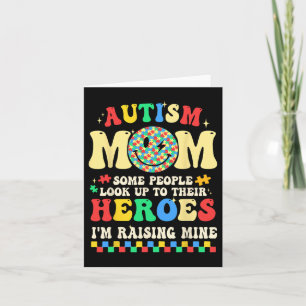 Autisme moeder verhogen held puzzelstukjes in apri kaart