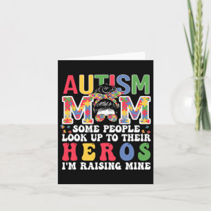 Autisme Mom Raising - Hero Groovy Messy Bun Autism Kaart