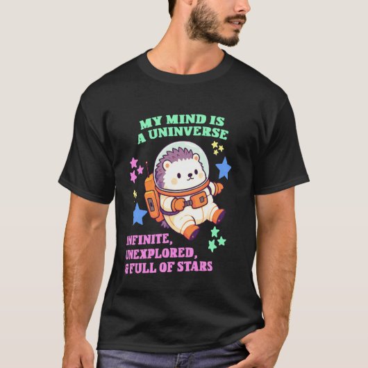 Autisme trots egel astronaut- Chibi egel T-shirt (Voorkant)