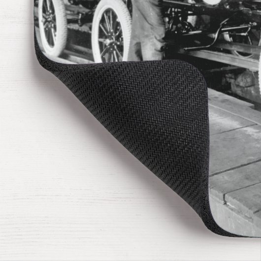 Auto Assembly Line, 1920s Muismat (Hoek)