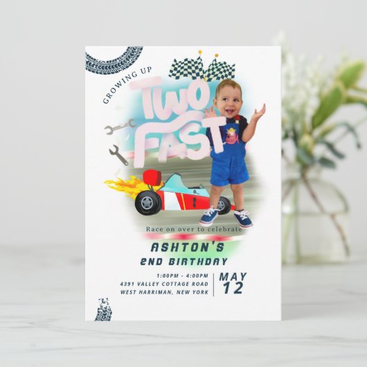 Auto groeit snel op kaart (Staand voorkant)