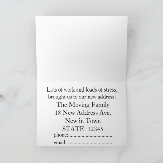 Auto met spullen Nieuwe adreskaart Aankondiging (Binnen)