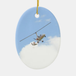 Autogyro in vlucht keramisch ornament