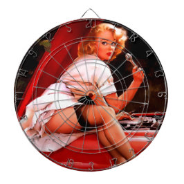  autowrak met pinupmeisje dartbord