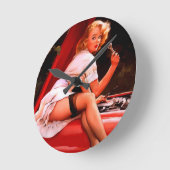  autowrak met pinupmeisje ronde klok (Hoek)