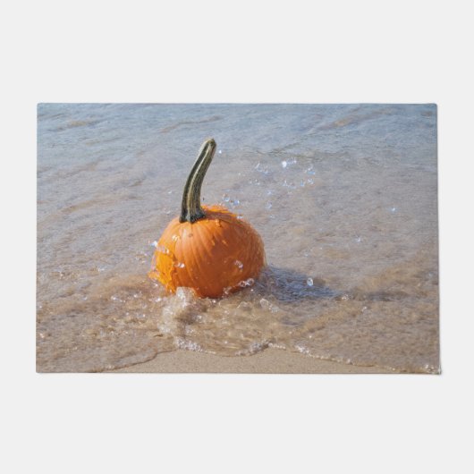 Autumn Beach Pumpkin Deurmat (Voorkant)