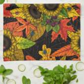 Autumn bouquet op zwart theedoek (Gevouwen)