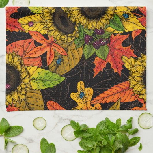 Autumn bouquet op zwart theedoek (Gevouwen)